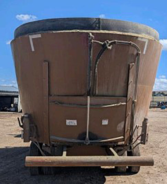 2005 Kirby LP1000 Feed Wagon - Image 6