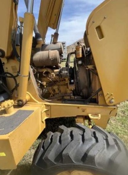 2006 John Deere 310SG Backhoe - Image 3