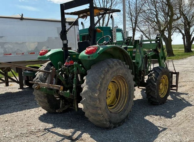 2005 John Deere 6220 Tractor - Image 8