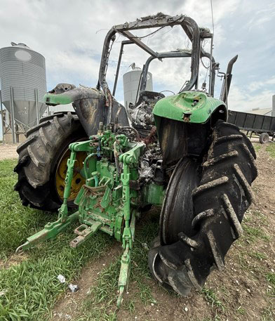 2008 John Deere 7330 Tractor - Image 4