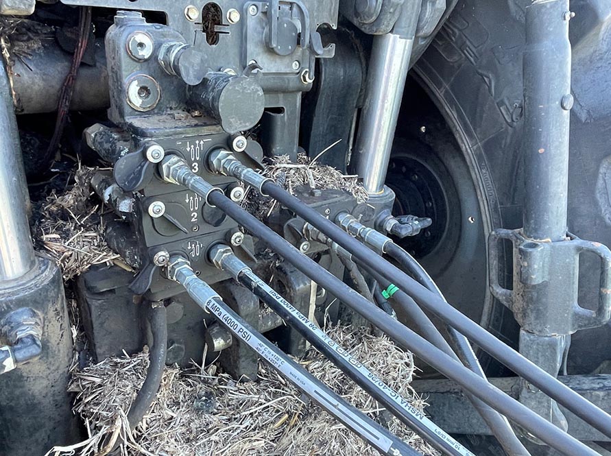 2011 Case IH 235 Magnum Tractor - Image 17