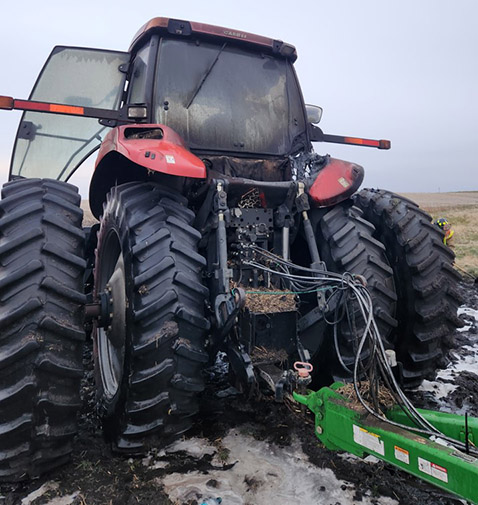 2011 Case IH 235 Magnum Tractor - Image 13
