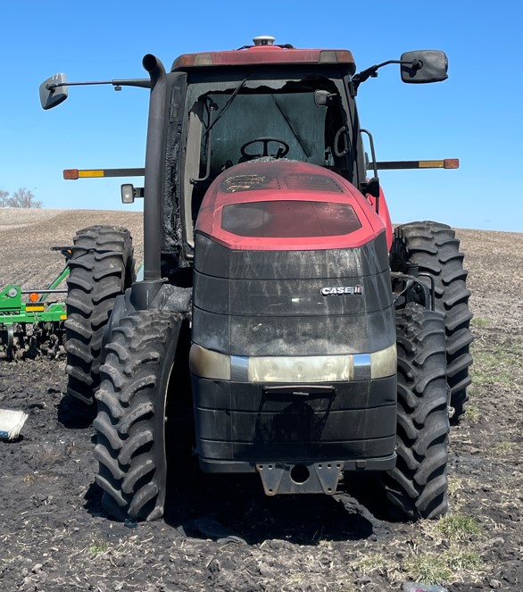 2011 Case IH 235 Magnum Tractor