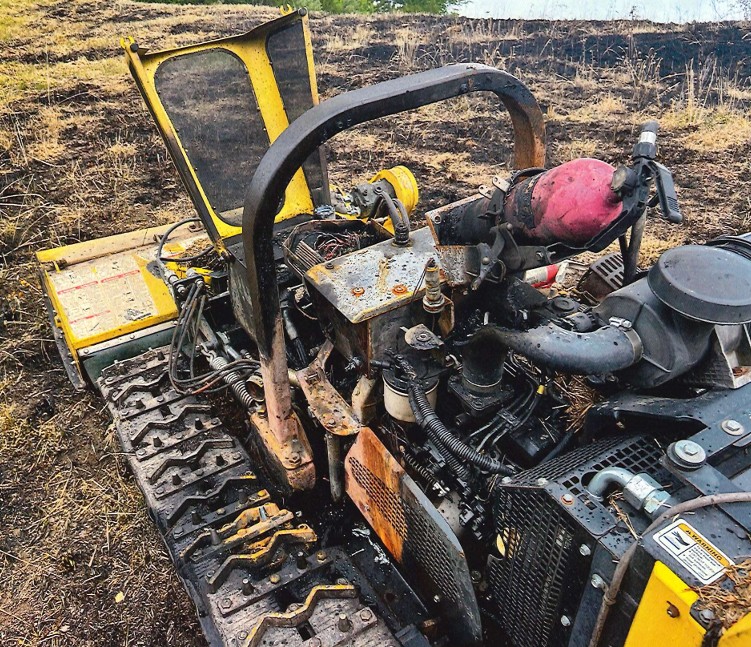 2012 Alamo Traxx RF Slope Mower - Image 2