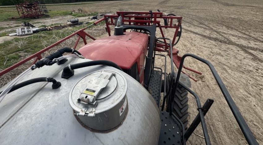 2012 CASE IH Patriot 3330 Sprayer - Image 16