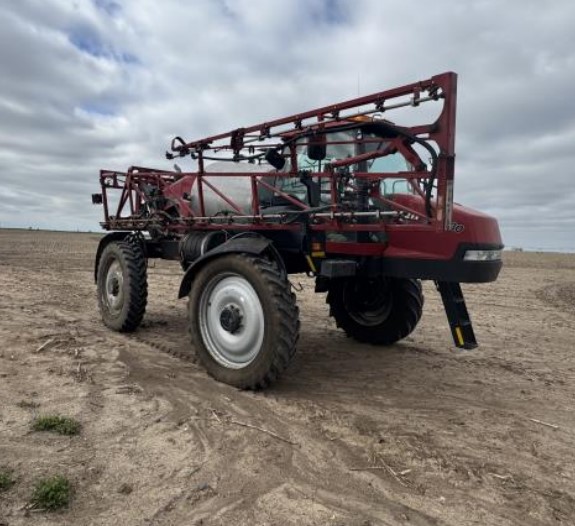 2012 CASE IH Patriot 3330 Sprayer - Image 2