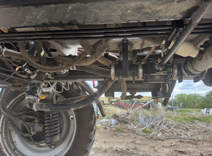 2012 CASE IH Patriot 3330 Sprayer - Image 23