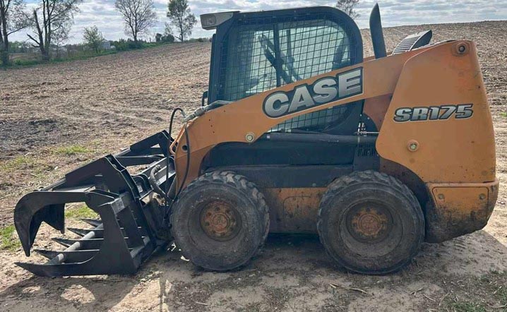 2012 Case SR175 Skid Steer - Image 2