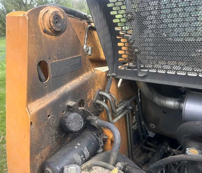 2012 Case SR175 Skid Steer - Image 6