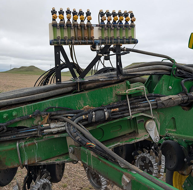 2013 John Deere 1770NT Planter - Image 13