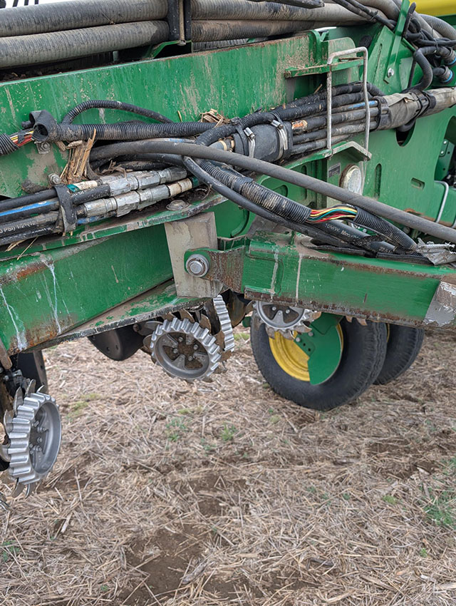 2013 John Deere 1770NT Planter - Image 17
