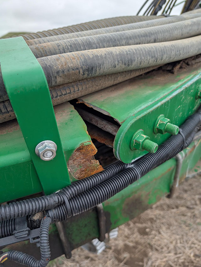 2013 John Deere 1770NT Planter - Image 24