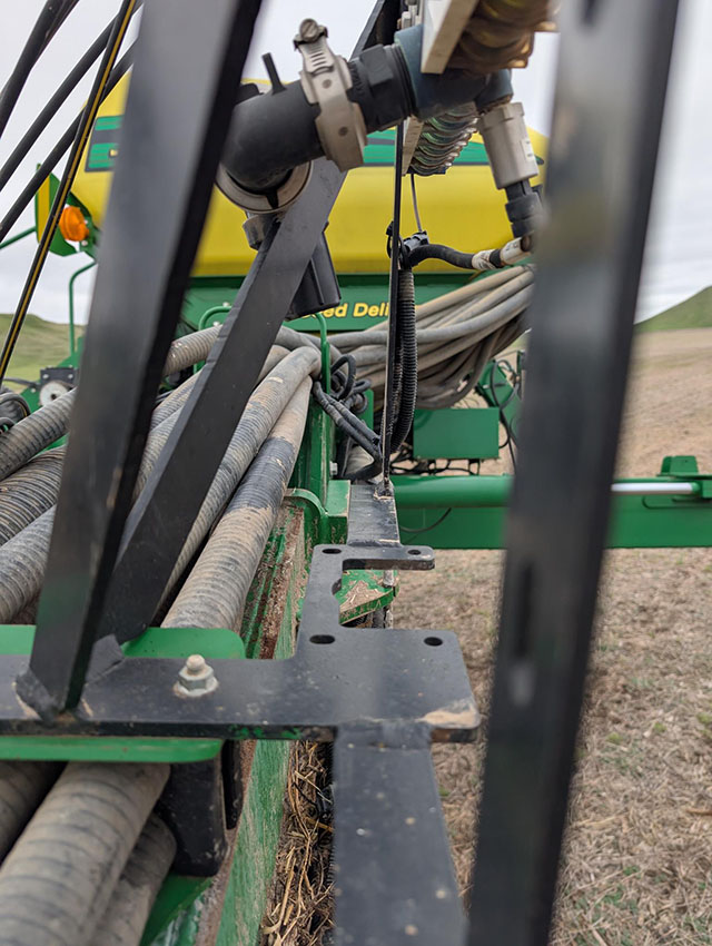 2013 John Deere 1770NT Planter - Image 25