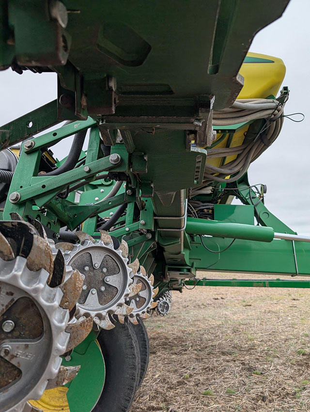 2013 John Deere 1770NT Planter - Image 26