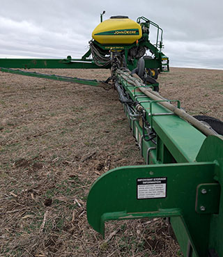 2013 John Deere 1770NT Planter - Image 2
