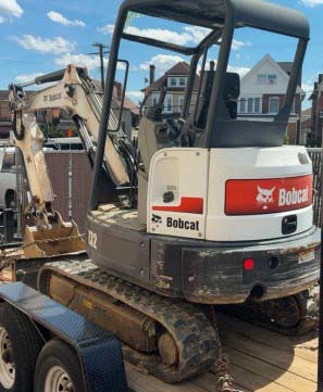 2014 Bobcat E32 Excavator - Image 6
