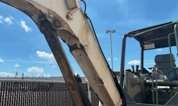 2014 Bobcat E32 Excavator - Image 10