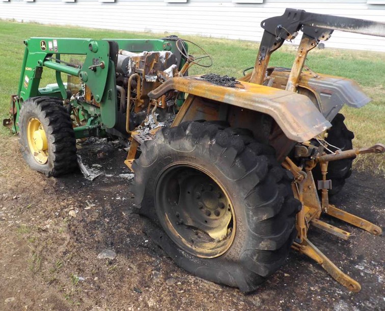 2014 John Deere 5065E Tractor - Image 3