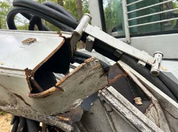 2014 Takeuchi TB153 FR Excavator - Image 19