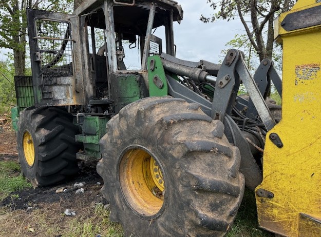 2016 John Deere 643L Fellerbuncher - Image 3