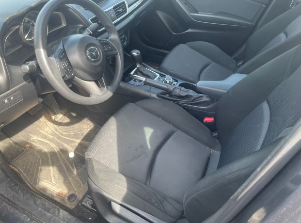2015 Mazda 3 - Image 11