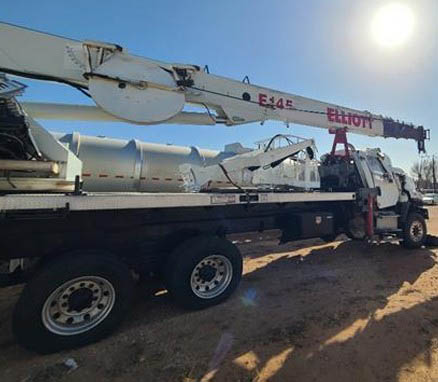 2016 Freightliner 108SD Crane Truck - Image 3