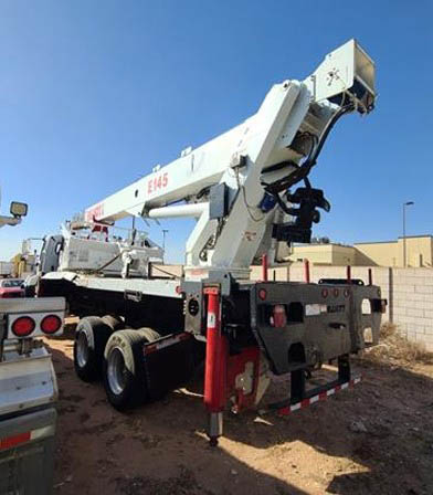 2016 Freightliner 108SD Crane Truck - Image 20