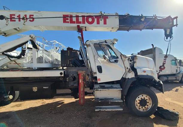 2016 Freightliner 108SD Crane Truck - Image 4