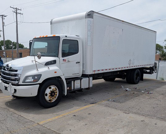 2016 Hino Conventional - Image 2