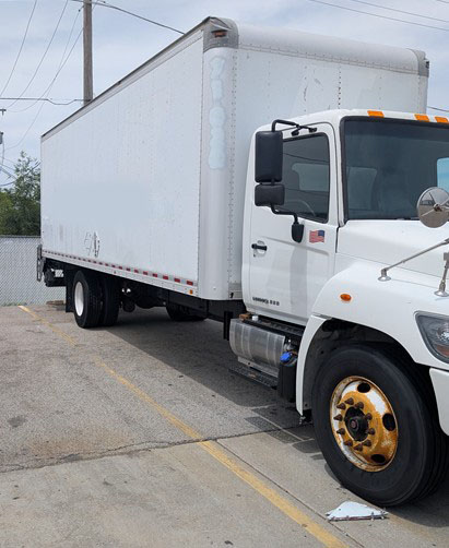 2016 Hino Conventional - Image 4