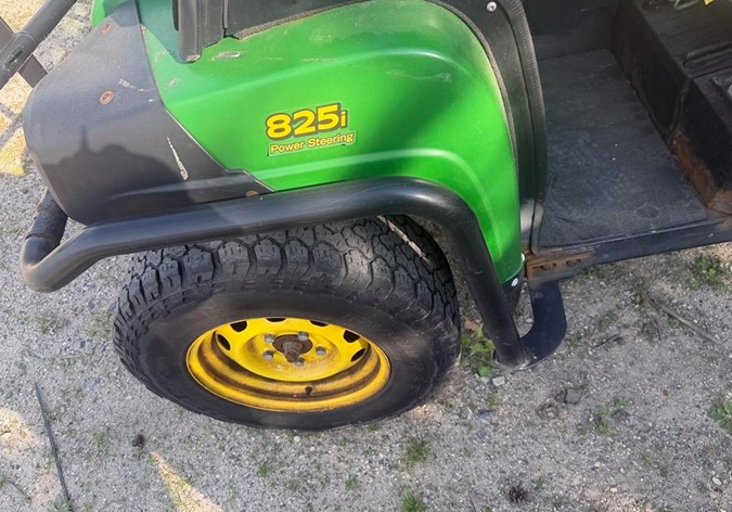 2016 John Deere XUV 825 - Image 11