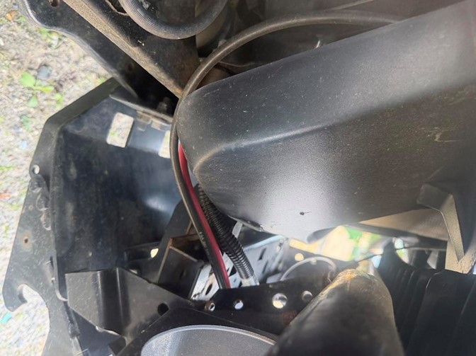 2016 John Deere XUV 825 - Image 14