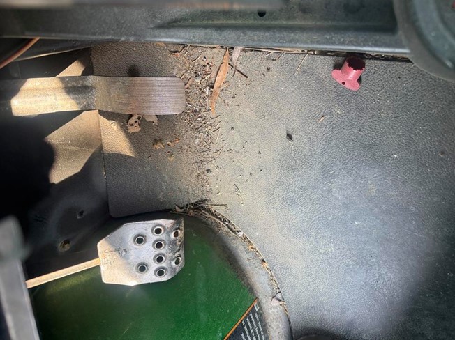 2016 John Deere XUV 825 - Image 24
