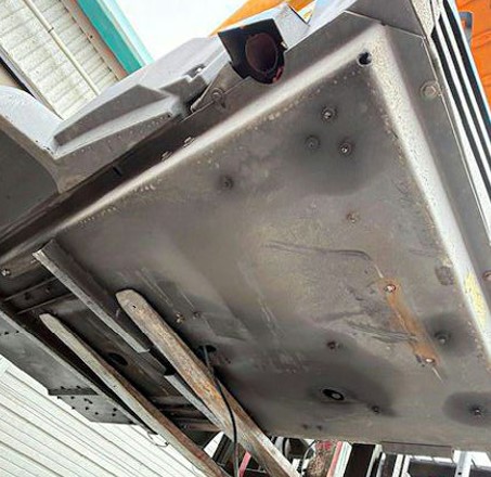 2017 Atlas Copco XAS185 Air Compressor - Image 11