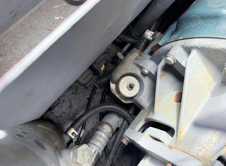 2017 Atlas Copco XAS185 Air Compressor - Image 21