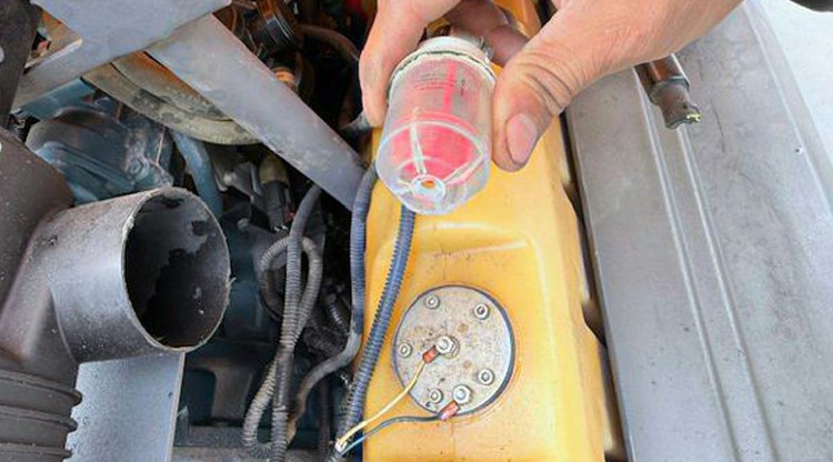 2017 Atlas Copco XAS185 Air Compressor - Image 22