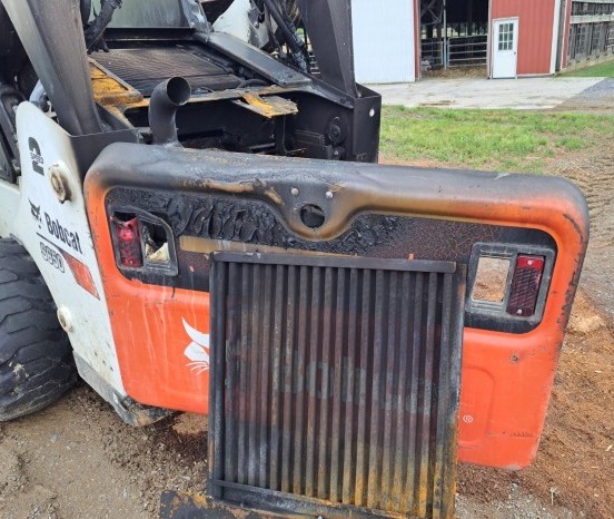 2017 Bobcat s650 Skid Steer - Image 5