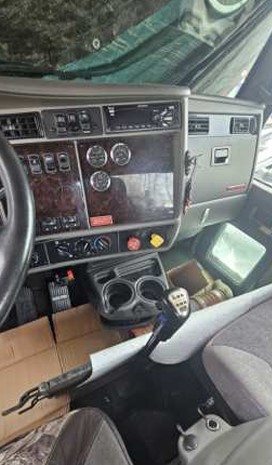 2017 Kenworth T370 Crane Truck - Image 12