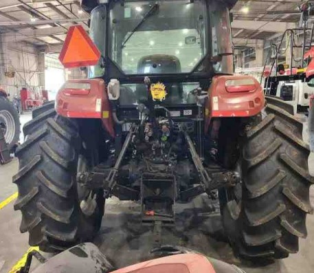 2018 CASE IH Farmall 110C Tractor - Image 4