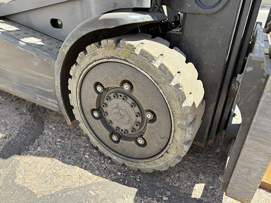 2018 Crown C5 1000-50 Forklift - Image 15