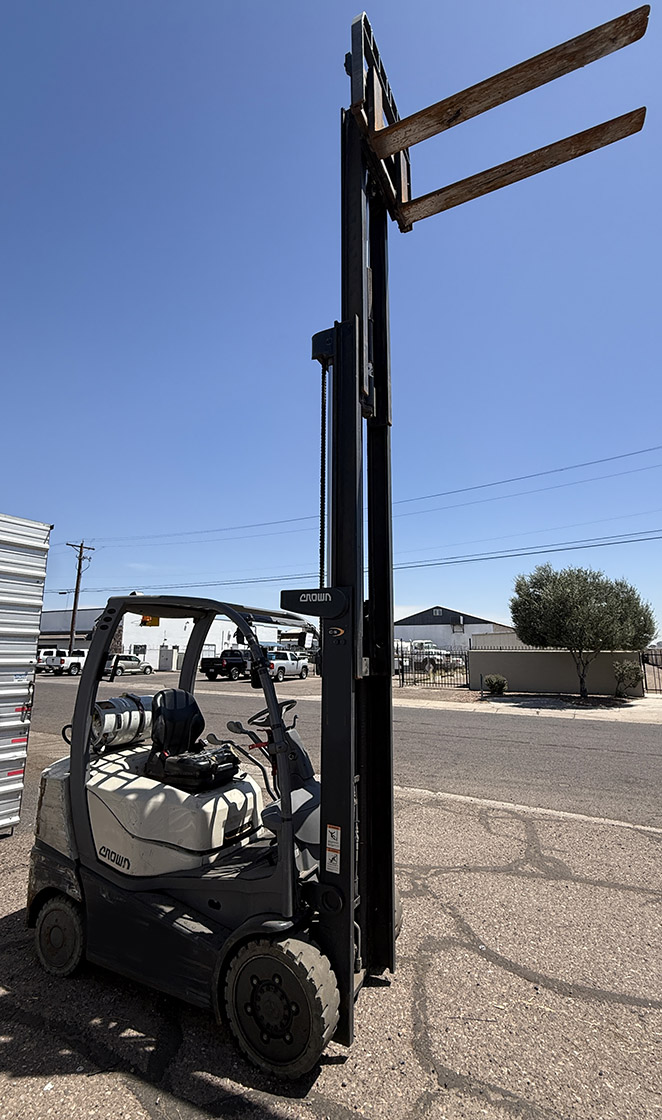 2018 Crown C5 1000-50 Forklift - Image 4