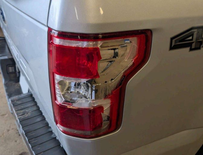 2018 Ford F-150 - Image 17