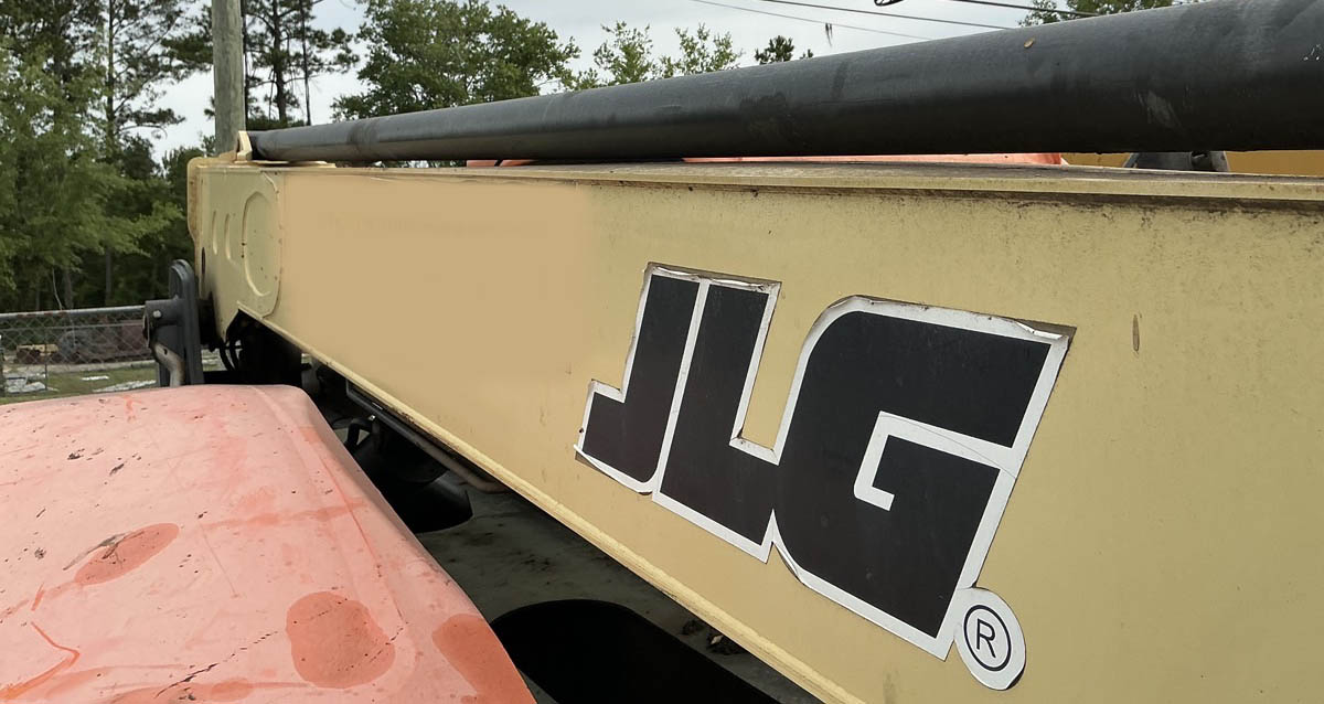 2018 JLG 742 Telehandler - Image 10