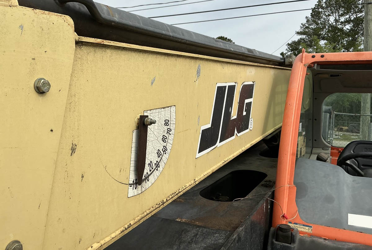 2018 JLG 742 Telehandler - Image 7