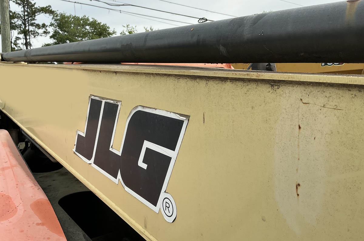 2018 JLG 742 Telehandler - Image 8