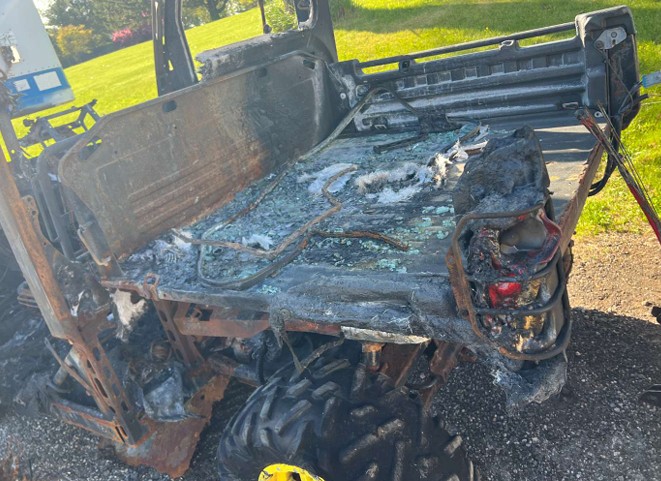 2018 John Deere Gator XUV835R - Image 14