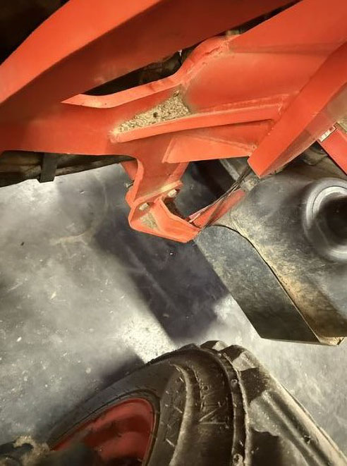 2018 Kioti DK4210 SE Tractor - Image 3