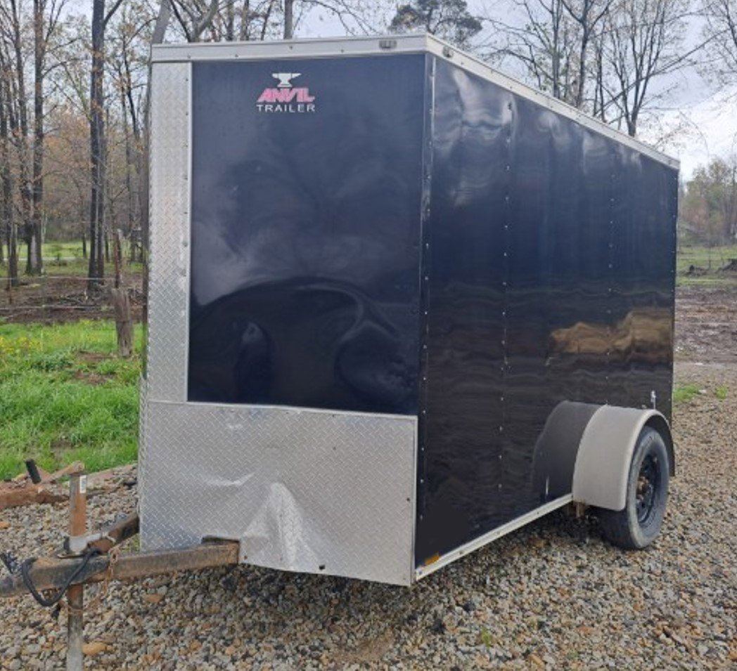 2019 Anvil Enclosed Trailer - Image 3