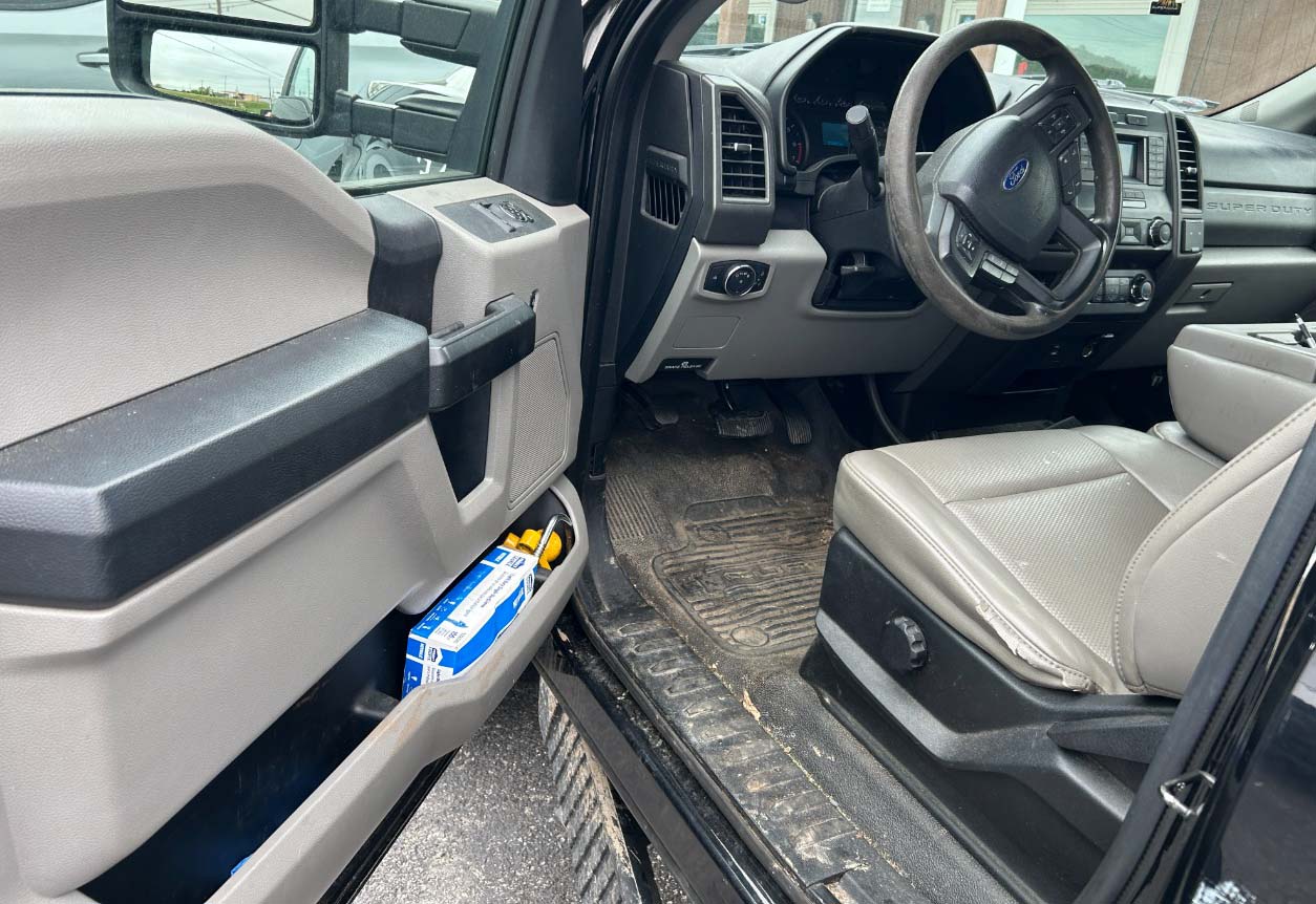 2019 Ford F250 - Image 23