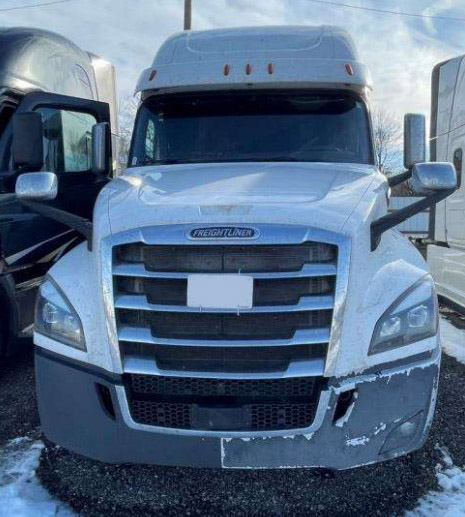 2019 Freightliner Cascadia - Image 3